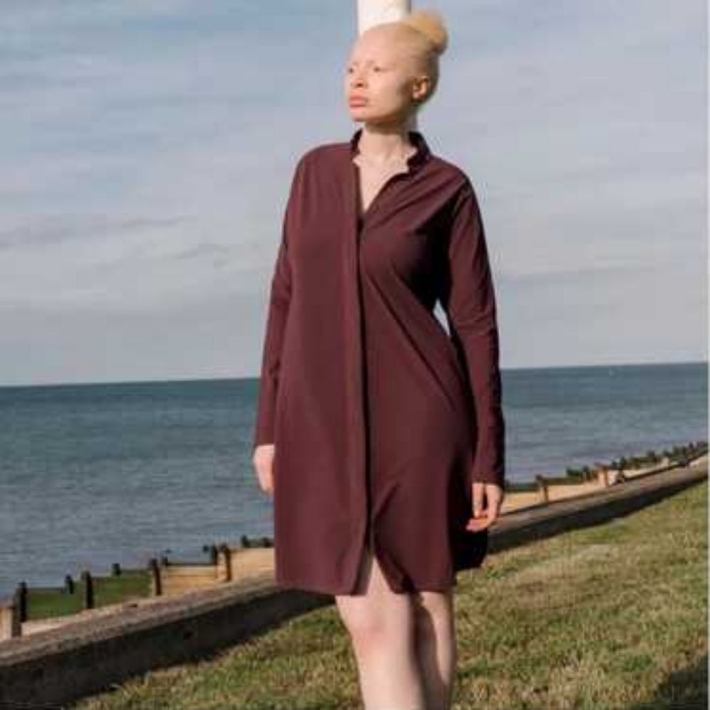 Aday Something Borrowed Jetset Travel Long Sleeve Dress in Merlot Burgundy XS